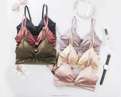 China Women Solid Color Seamless Dismountable Hot Underwear Chest Pad Vest Women One Piece Ice Silk Tube Top Bra for sale