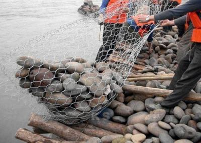 Κίνα Το κλουβί πλέγματος Gabion ασφάλειας διάμετρος καλωδίων 2,0 - 4,0 χιλ. ισχύει για την προστασία Seawall προς πώληση