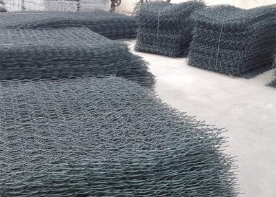 China Gesponnene überzogene Gabion Körbe Maschendraht-PVCs, Plastik-Gabions-Körbe zu verkaufen