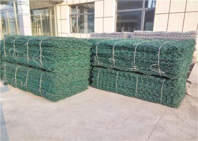 China Cajas y colchón galvanizados hexagonales de Gabion para el control de la erosión en venta