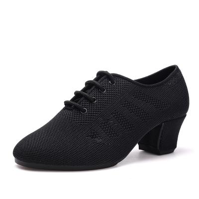 China Fly mesh sweat inner lining wicking soft upper shoes for easy wearing and breathable dance shoes wholesale for sale