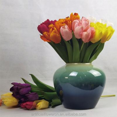 China Bridal Bouquets Bulk Bouquets Artificial Fake Floral Tulips Flower For Wedding Home Decoration for sale