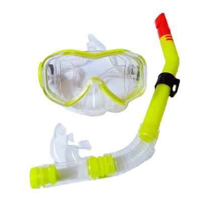 China 180 Wide View Cheapest Price Low Volume Scuba Diving Mask PVC Snorkel Breathing Tube for sale