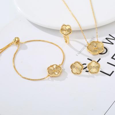 China Wholesale High Quality Classic Jewelry Set Factory Design Stainless Steel Gold Silver Flower Necklace Bracelet Jewelry Set For Women Gift Classic for sale