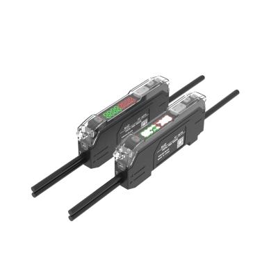 China Fiber Optic IP67 Relay NPN Output Optical Sensor Long Sensing Distance Fiber Optic Sensor for sale