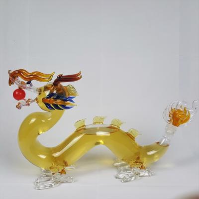 China Gift & Craft Goods Cheap Handmade Borosilicate 750 Empty Bottles Dragon Shaped Liquor Bottle for sale