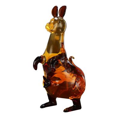 China Gift & Unique Kangaroo Animal Shape Craft Ideas Business Flask Liquor Beer Glass Flat Bottle for sale