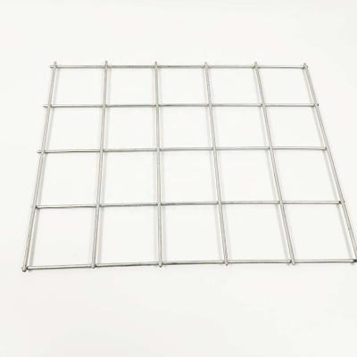 China SQUARE Multifunctional Can Be Tailored Stainless Steel Fence Galvanized Steel Welded Wire Garden Fence for sale