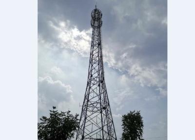 China Starker Wind-Geschwindigkeits-Winkeleisen-Turm kundengebundene Antennen-Last und Länge zu verkaufen