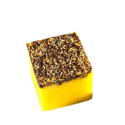 China Whitening Body Natural Soap Base Glycerin Private Label Bath Soap Glycerin Handmade Dried flowers Organic Toilet Soap Bar for sale