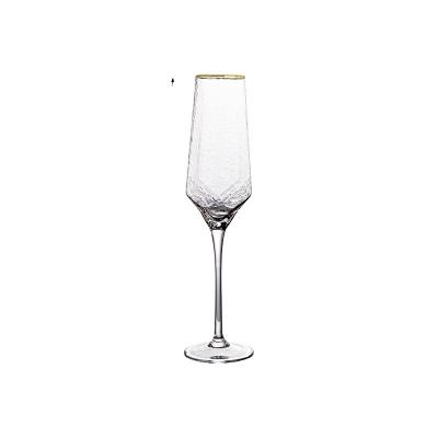 China Minimalist high-end diamonds style stria wine Champagne Phnom Penh crystal glass lead-free malleolar glass drinking vessel for sale