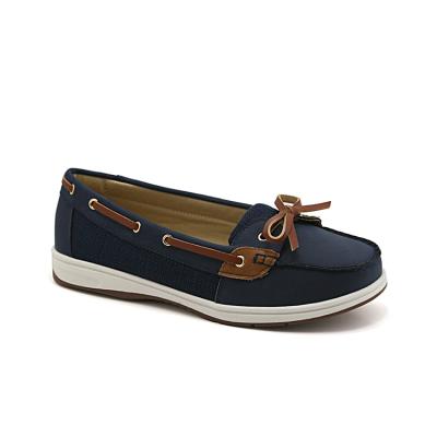 China Flat Women Leather Moccasins Flats Shoes Casual Comfort Loafer Shoes Moccasins Shoes for sale