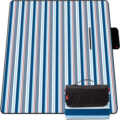 China Wholesale Factory Price Easy Folding Folding Easy Carry Outdoor Picnic / Beach Free Stripe Sand Mats for sale