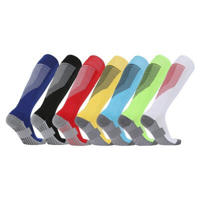 China Fashion Sporty Men's Anti Slip Sports Football Painted Cotton Towel Football Bottom Socks for sale