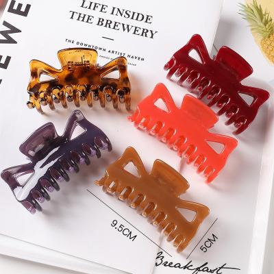 China Luxury Designer Hair Claw Clip Newest Fashion Hair Accessories Acetate Hair Claw Clip Custom Wholesale for sale