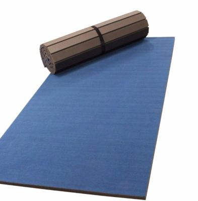 China Red Wrestling Xpe Foam Floating Mat Tuve Xpe Flexi Roll Workout Floor Mats for sale