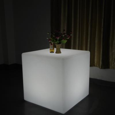 China Modern Rechargeable Led Cube Stool for sale