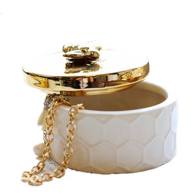 China Fancy Christmas gold candy box jewelry box porcelain small jar gifts ceramic decoration wholesale supplies for sale