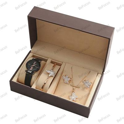 China Recycled Materials luxury custom kraft jewelry paper gift watch organizer box cases packaging box luxury customized logo for sale