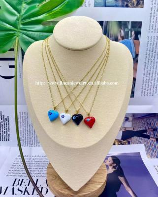 China Vintage Heart Necklace Stainless Steel Fashion Multi Heart Pendant Necklace 18k Gold Plated Heart Shape Pendant Necklace For Women for sale