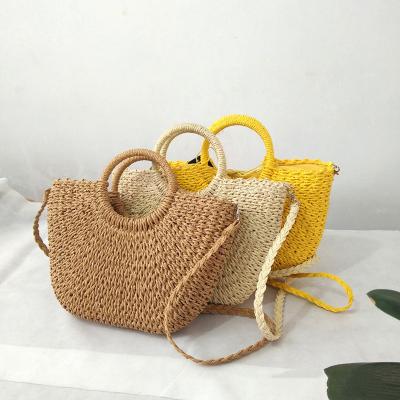 China 100% Handmade Straw Bag Shoulder Bag Beach Holiday Large Woven Bags 100% New Handmade Ladies Tote Designer Women Bohemian Straw Large Handbag For Women for sale