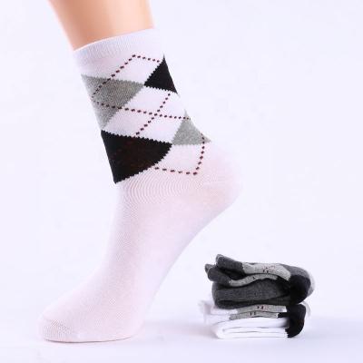 China QUICK DRY Business Mens Dress Crew Socks Cotton Mens White Crew Socks for sale