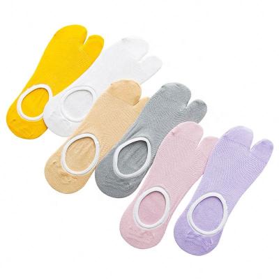 China Professional Wholesale Custom Socks QUICK DRY Toe Socks With Text Function 2 Toe Tiptoe for sale