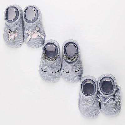 China QUICK DRY High Quality Sole Rubber Kids Anti Slip Socks Comfortable Shoe Socks for sale