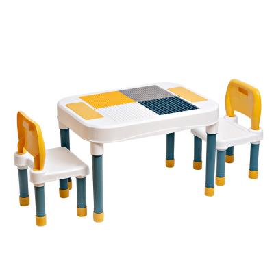 China Early Viable Educational Children Kids Building Block Table Plastic Bricks Plastic Lego Table With Chair for sale