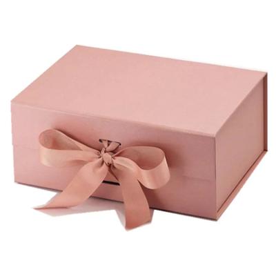 China Materials Factory Wholesale Recycled Powder Magnetic Gift Box With Ribbon Apparel Shoe Packaging for sale