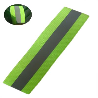 China High Visibility Green Color Safety Reflective Bands Armband Belt Flasher Glow in Dark Wristband for Recycling Running for sale