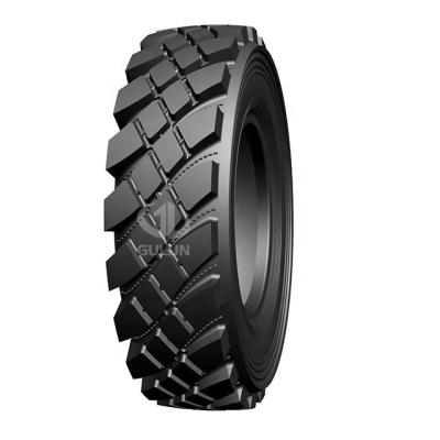 China 8.25-16 Wheel Excavator Anti-Clamping Tire 8.25-16 Patent Design for sale