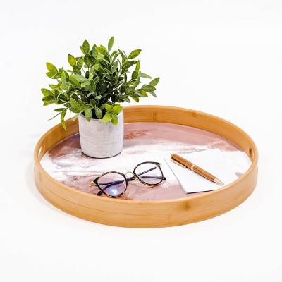 China Sustainable 16*16 Inch Bamboo Tray Handle Epoxy Resin Middle Round Serving Tray for sale