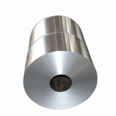 China 18 Micron Thickness Aluminum Foil Food Wrapping Rolls Heavy Gauge Aluminum Foil for sale