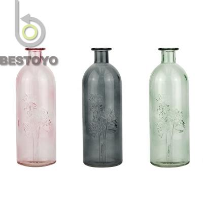 China New classic/postmodern clear vase colored glass vase for sale