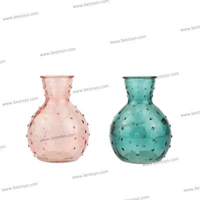 China New classic/postmodern clear vase colored glass vase for sale