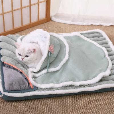 China Multifunctional Viable Winter Hoopet Plush Scratching Hood Cloak Dog Cat Blanket Coat Clothes for sale