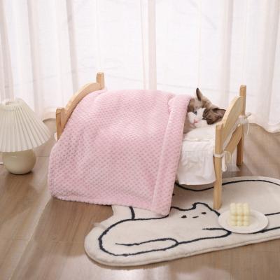 China Factory Direct Hoopet Machine Washable Stocked Coral Fleece Pet Dog Cat Blanket Comforter for sale