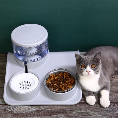 China Eco Friendly Low MOQ Anti Slip Design Pet Cat Dog Water Bottle Feeder Holder Bowl New for sale