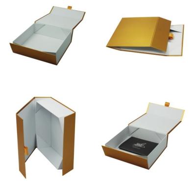 China Printing Embossed Paper Apparel Gift Boxes For Lid / Boots And Shoses for sale