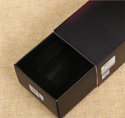 China Custom Cardboard Cosmetic Packaging Boxes , Offset Printed Grad Board Magnetic Packing Boxes for sale