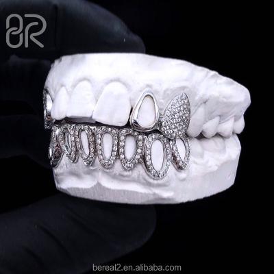 China Open Face Silver Moissanite Grills Teeth Grillz Smooth 10k 14k 18k Gold Plated VVS Hip Hop Silver Grillz Jewelry for sale