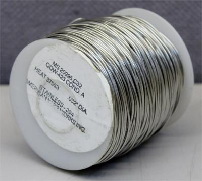 China SUS304 Bright Stainless Steel Wires , Bright / Cloudy / Black Wires for sale