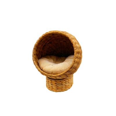 China 100% Cooling Handmade Round Wicker Pet Beds Luxury Pet Beds for sale