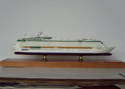 China O modelo de navio de cruzeiros exterior da liberdade do carnaval da decoração do 1:900 da escala com liga fundiu o material da âncora à venda