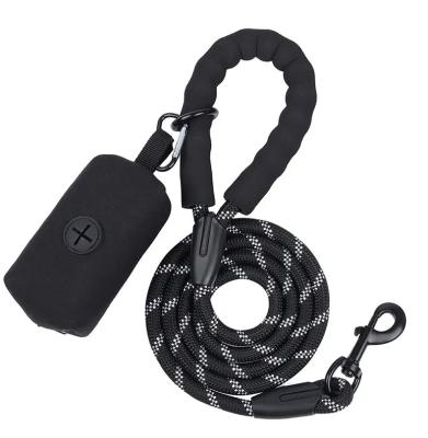 China High Quality Viable Strong Reflective Soft Handle Dog Lead Rope Lead Rope Nylon Dog Leash With Bag Waste Dispenser for sale