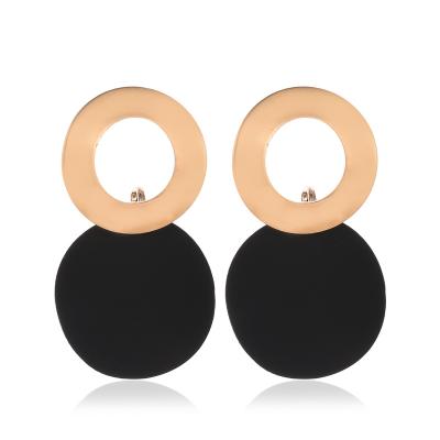 China Geometric Simple Three-Dimensional Disc Earrings HipHop Fashion Stud Earrings Round Irregular Women for sale