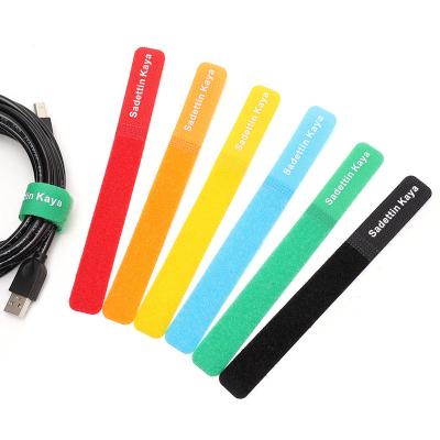 China OEM Reusable Color Nylon Straight Cable Tie T-Shaped Rope Winder Hook for sale