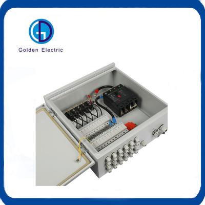 China Plug Push Module Solar PV Combiner Box 1000V 4group Combiner Box for sale