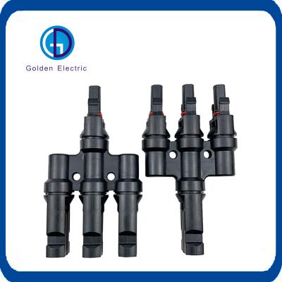 China Mc4 3 in 1 out Connector voor meerdere PV zonne-systeem Connector PPO huisvesting materiaal Te koop